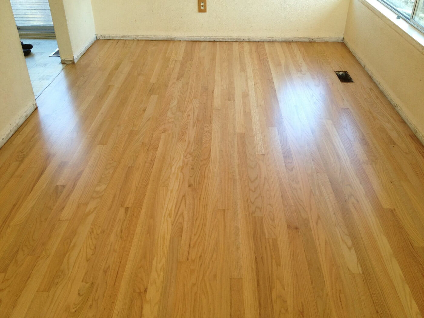 Hardwood Floor Refinishing In Victoria BC   14 