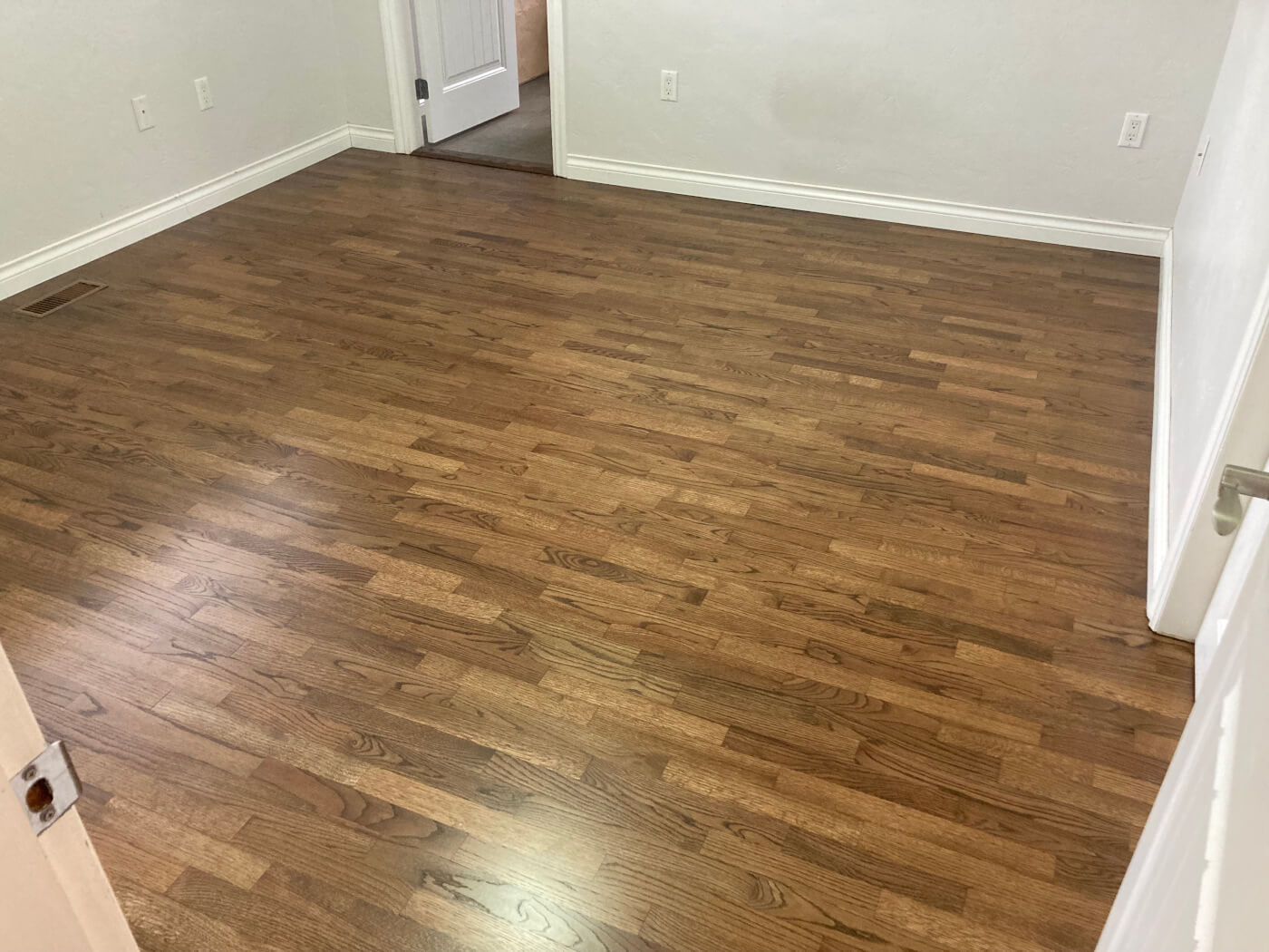 Hardwood Floor Refinishing In Victoria BC   20 